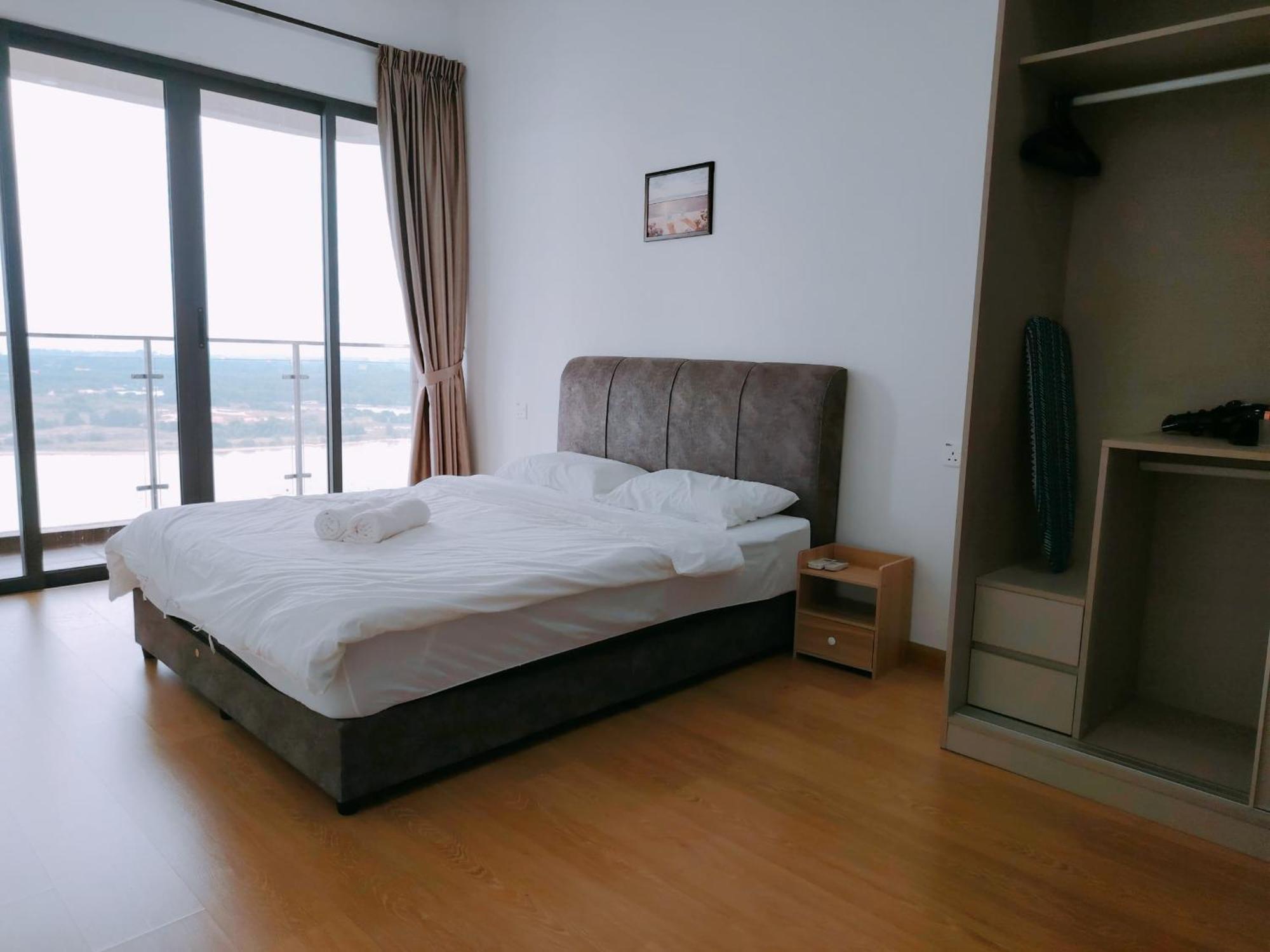 Danga Bay Seaview Johor Bahru By One 9 Place Eksteriør bilde