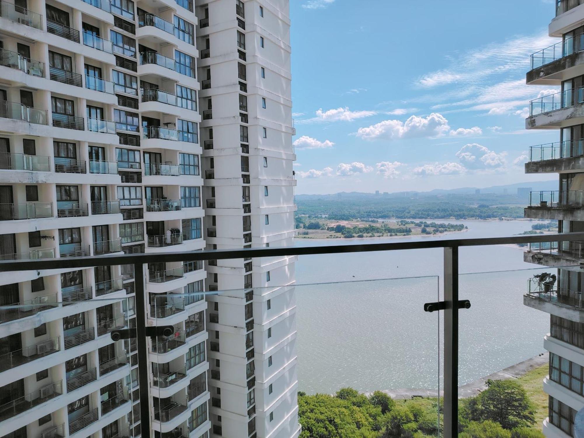Danga Bay Seaview Johor Bahru By One 9 Place Eksteriør bilde